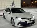 Toyota Camry 2021 года за 13 500 000 тг. в Караганда – фото 2