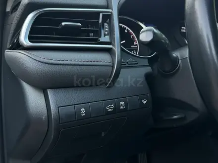Toyota Camry 2019 года за 12 150 000 тг. в Алматы – фото 34
