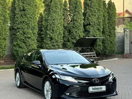 Toyota Camry 2019 года за 12 150 000 тг. в Алматы – фото 56
