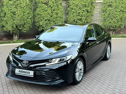 Toyota Camry 2019 года за 12 150 000 тг. в Алматы – фото 6