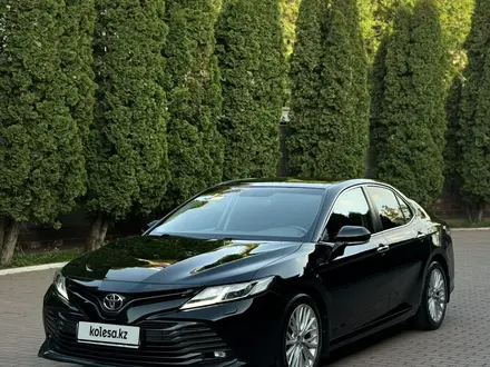 Toyota Camry 2019 года за 12 150 000 тг. в Алматы – фото 60