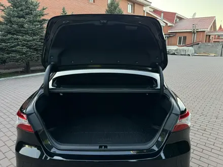 Toyota Camry 2019 года за 12 150 000 тг. в Алматы – фото 71