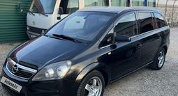 Opel Zafira 2005 года за 3 500 000 тг. в Актау – фото 2