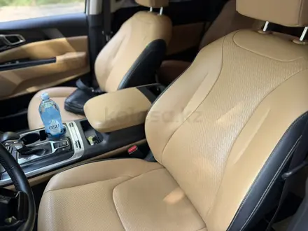 Kia Carnival 2022 года за 20 000 000 тг. в Алматы – фото 22