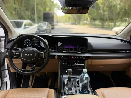 Kia Carnival 2022 года за 20 000 000 тг. в Алматы – фото 25