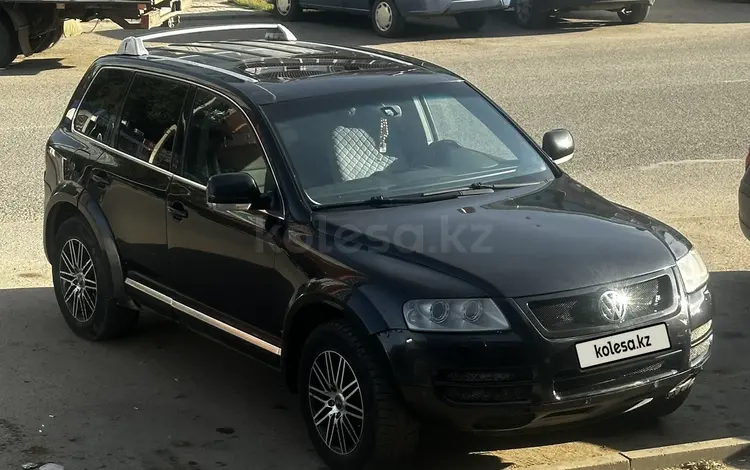 Volkswagen Touareg 2004 годаfor3 800 000 тг. в Актобе