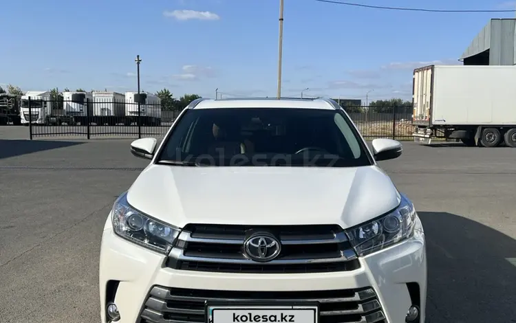 Toyota Highlander 2019 годаүшін22 000 000 тг. в Уральск