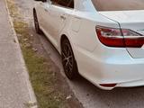 Toyota Camry 2017 годаүшін14 400 000 тг. в Шымкент – фото 5