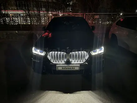 BMW X6 2020 года за 37 700 000 тг. в Караганда – фото 65