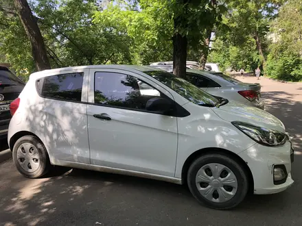 Chevrolet Spark 2019 года за 3 300 000 тг. в Алматы – фото 2