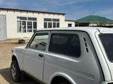 ВАЗ (Lada) Lada 2121 2016 годаүшін1 300 000 тг. в Атырау