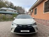 Toyota Camry 2016 годаfor9 900 000 тг. в Алматы