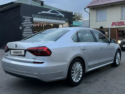 Volkswagen Passat 2016 года за 8 200 000 тг. в Алматы – фото 6