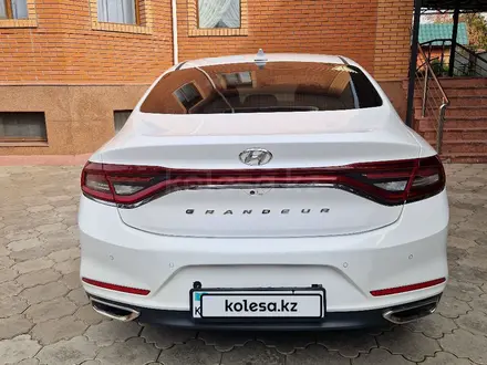 Hyundai Grandeur 2017 года за 9 300 000 тг. в Алматы – фото 3