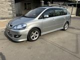 Toyota Avensis Verso 2004 годаүшін7 400 000 тг. в Алматы – фото 3