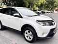 Toyota RAV4 2014 года за 10 400 000 тг. в Алматы