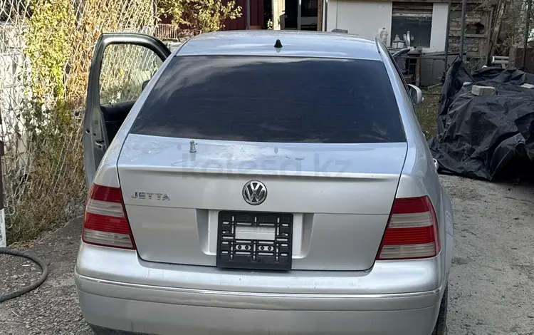 Volkswagen Jetta 2004 года за 100 000 тг. в Атырау