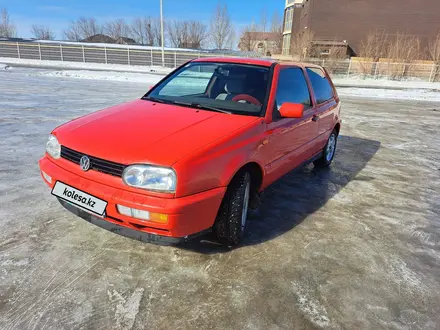 Volkswagen Golf 1995 года за 2 300 000 тг. в Актобе – фото 2