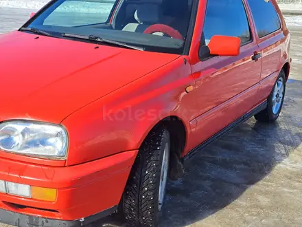 Volkswagen Golf 1995 года за 2 300 000 тг. в Актобе – фото 4