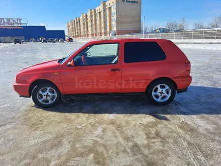 Volkswagen Golf 1995 года за 2 300 000 тг. в Актобе – фото 5