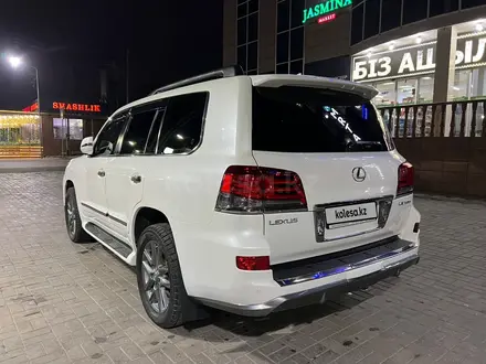 Lexus LX 570 2014 года за 27 000 000 тг. в Алматы – фото 2