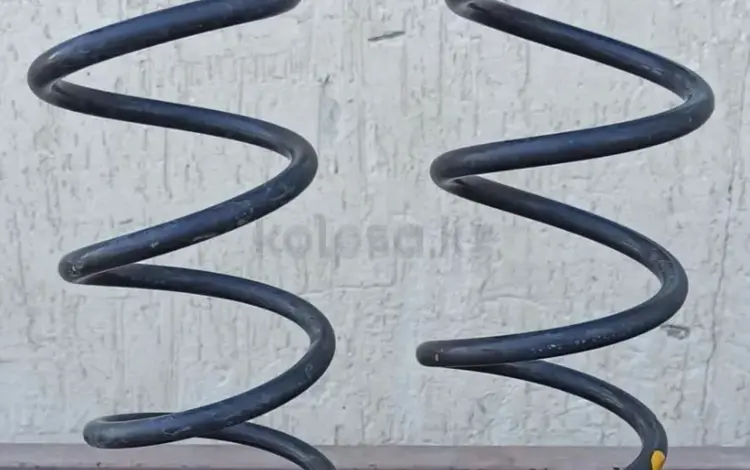 Задние пружины NISSAN TEANA J31 2003-2008 за 5 000 тг. в Атырау