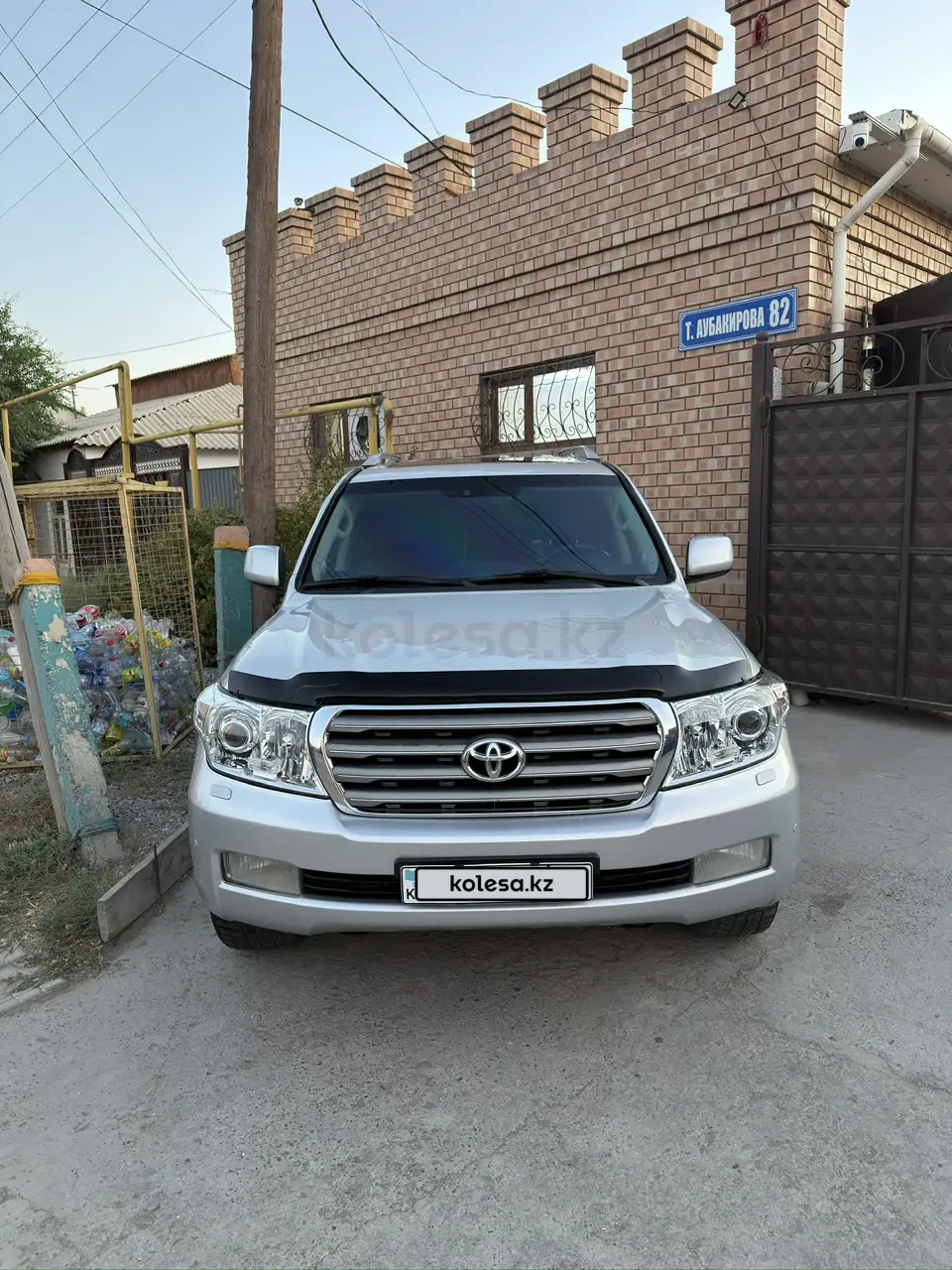 Toyota Land Cruiser, 2011