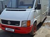 Volkswagen LT 2000 года за 6 500 000 тг. в Астана – фото 3