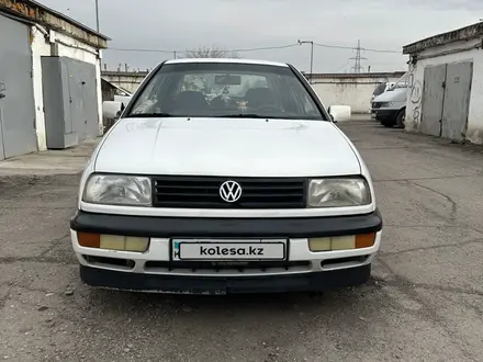Volkswagen Vento 1992 года за 1 600 000 тг. в Тараз – фото 8