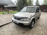 Honda CR-V 1997 года за 2 900 000 тг. в Алматы – фото 2