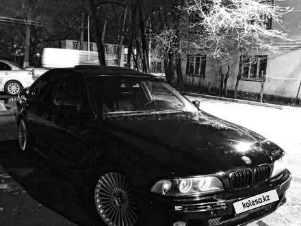 BMW 528 1996 года за 2 999 999 тг. в Алматы – фото 5