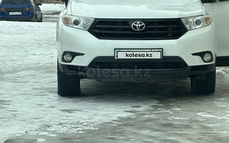 Toyota Highlander 2011 годаүшін7 300 000 тг. в Уральск