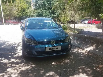 Volkswagen Golf 2014 года за 6 800 000 тг. в Алматы