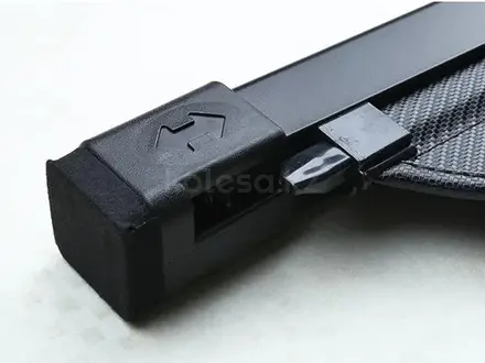 Багажная полка — раздвижная шторка Toyota Corolla Cross за 19 000 тг. в Астана – фото 2