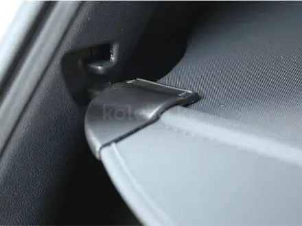 Багажная полка — раздвижная шторка Toyota Corolla Cross за 19 000 тг. в Астана – фото 3