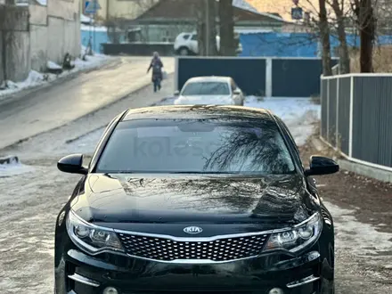 Kia K5 2016 года за 8 200 000 тг. в Алматы – фото 5