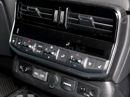 Toyota Land Cruiser Premium+ 2024 года за 67 000 000 тг. в Шымкент – фото 27