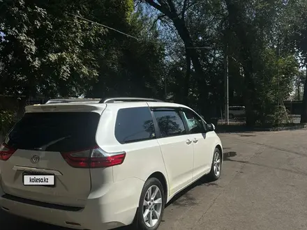 Toyota Sienna 2016 года за 17 000 000 тг. в Алматы – фото 3