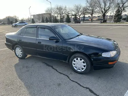 Toyota Camry 1991 года за 1 500 000 тг. в Талдыкорган – фото 2