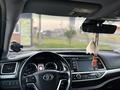 Toyota Highlander 2018 года за 12 900 000 тг. в Шымкент – фото 25