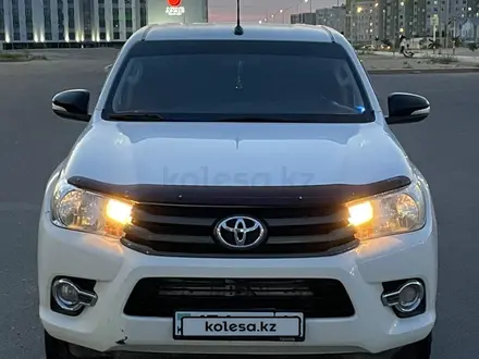 Toyota Hilux 2017 года за 14 300 000 тг. в Актау – фото 4