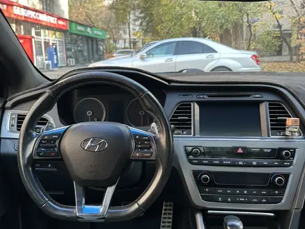 Hyundai Sonata 2015 года за 7 700 000 тг. в Алматы – фото 16