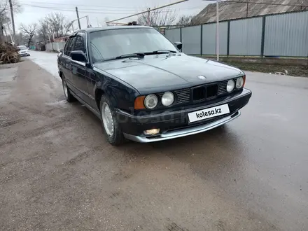 BMW 520 1991 года за 1 500 000 тг. в Алматы