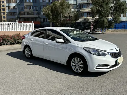 Kia Cerato 2015 года за 7 000 000 тг. в Атырау – фото 3