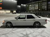 Mercedes-Benz E 200 1994 года за 2 500 000 тг. в Жезказган