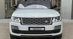 Land Rover Range Rover 2019 года за 47 000 000 тг. в Алматы – фото 2