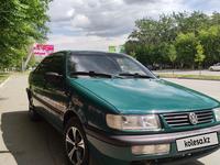 Volkswagen Passat 1993 годаүшін1 700 000 тг. в Семей