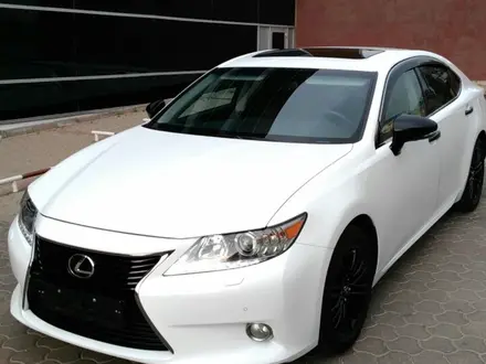 Lexus ES 250 2016 года за 17 500 000 тг. в Алматы