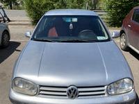Volkswagen Golf 2001 года за 2 300 000 тг. в Астана