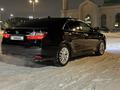 Toyota Camry 2015 года за 11 800 000 тг. в Астана – фото 5